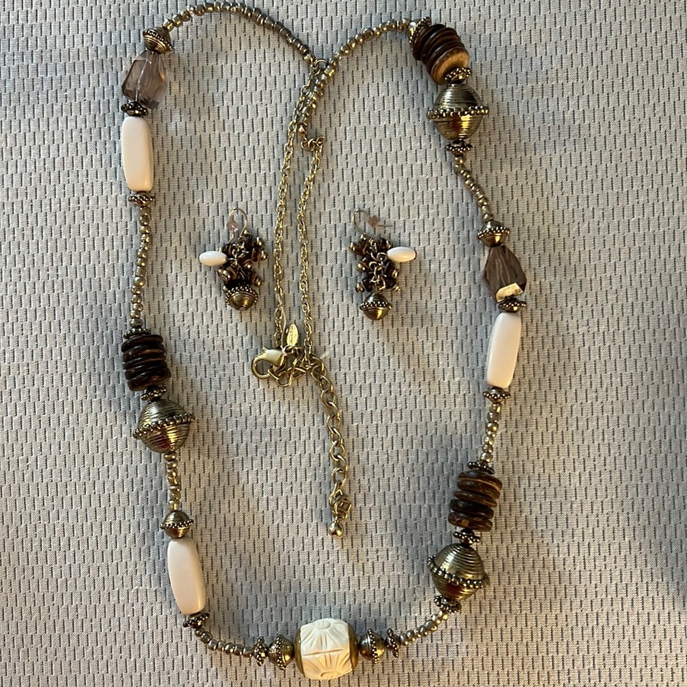 Chicos necklace and earring set